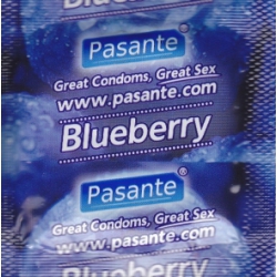 Презерватив Pasante Blueberry
